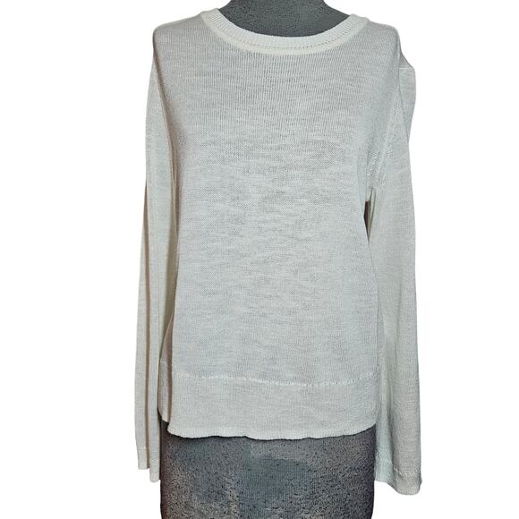 Banana Republic Cream Lightweight Sweater Size Medium - Picture 1 of 4